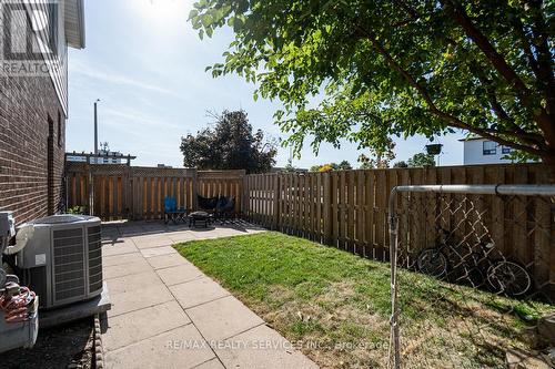 172 Hansen Road, Brampton, ON - Outdoor