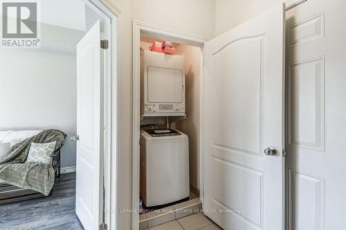 2362 Treversh Common, Burlington, ON - Indoor Photo Showing Laundry Room