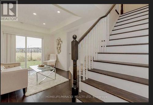 106 Bannister Crescent, Brampton, ON - Indoor Photo Showing Other Room