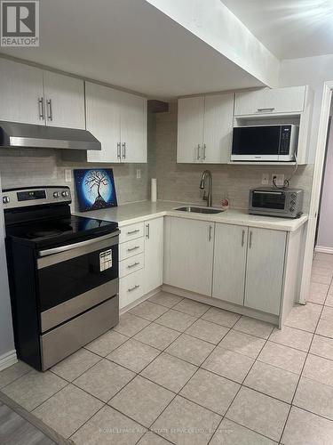 Bsmt - 79 Breton Avenue, Mississauga, ON - Indoor Photo Showing Kitchen