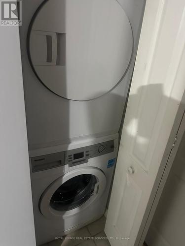 Bsmt - 79 Breton Avenue, Mississauga, ON - Indoor Photo Showing Laundry Room