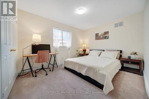 7289 Terragar Boulevard, Mississauga, ON - Indoor Photo Showing Bedroom