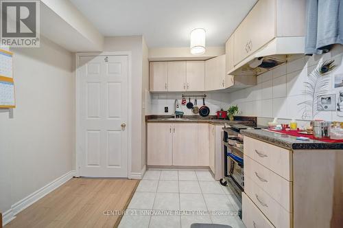 7289 Terragar Boulevard, Mississauga, ON - Indoor Photo Showing Kitchen