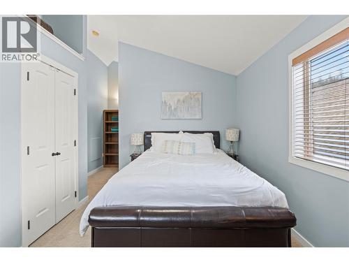 6837 Santiago Loop Unit# 134, Kelowna, BC - Indoor Photo Showing Bedroom