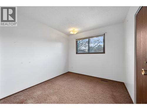 436 Garibaldi Drive, Kamloops, BC - Indoor Photo Showing Other Room