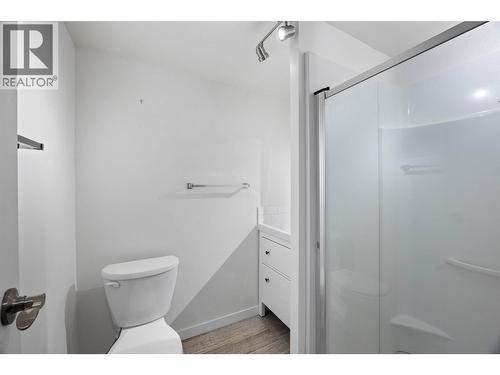 436 Garibaldi Drive, Kamloops, BC - Indoor Photo Showing Bathroom