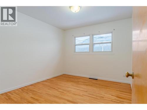 690 Schofield Highway, Warfield, BC - Indoor Photo Showing Other Room