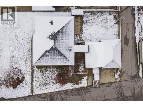 690 Schofield Highway, Warfield, BC - Outdoor