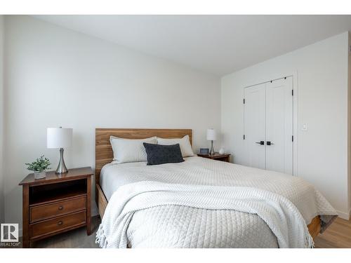 7529 Klapstein Li Sw, Edmonton, AB 