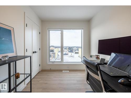 7529 Klapstein Li Sw, Edmonton, AB 