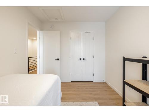 7529 Klapstein Li Sw, Edmonton, AB 