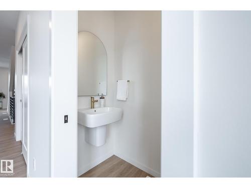 7529 Klapstein Li Sw, Edmonton, AB 