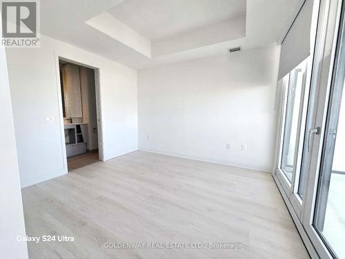 2503 - 3900 Confederation Parkway, Mississauga, ON - Indoor Photo Showing Other Room