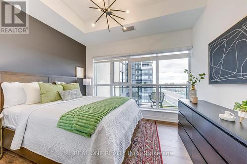 526 - 405 Dundas Street W, Oakville, ON - Indoor Photo Showing Bedroom