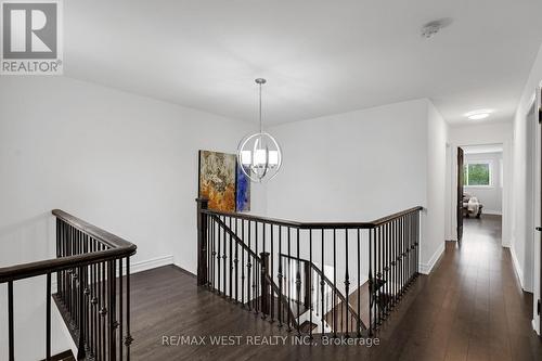 43 Wakely Boulevard, Caledon, ON - Indoor Photo Showing Other Room