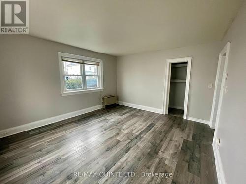 322 Coleman Street, Belleville (Belleville Ward), ON - Indoor Photo Showing Other Room