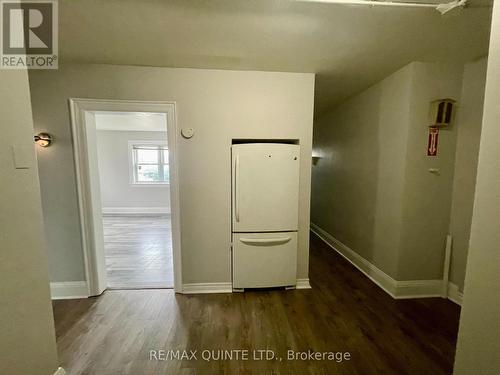 322 Coleman Street, Belleville (Belleville Ward), ON - Indoor Photo Showing Other Room