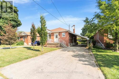 33 Alderney Avenue, Hamilton, ON 