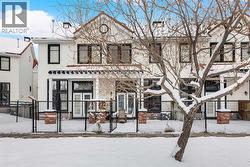 8910 Royal Oak Way NW  Calgary, AB T3G 6B4