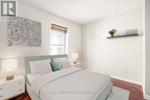 20 Perkins Street, Ottawa, ON - Indoor Photo Showing Bedroom