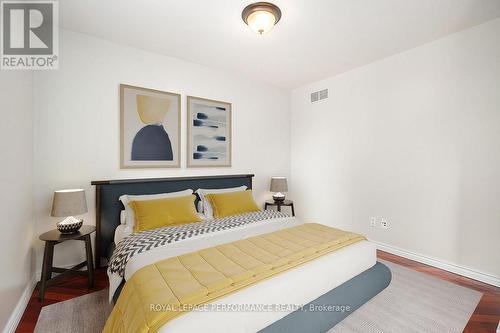 20 Perkins Street, Ottawa, ON - Indoor Photo Showing Bedroom