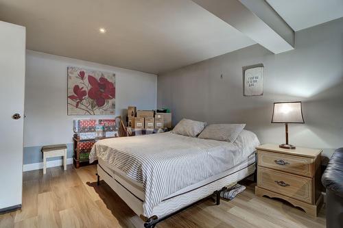 Chambre à coucher - 202 27E Avenue, L'Île-Perrot, QC - Indoor Photo Showing Bedroom