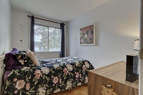 Chambre à coucher - 202 27E Avenue, L'Île-Perrot, QC - Indoor Photo Showing Bedroom