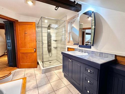 Salle de bains - 2178 Ch. De La Gare, Val-Morin, QC - Indoor Photo Showing Bathroom