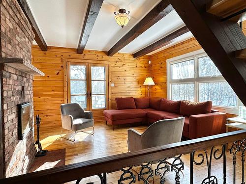 Salon - 2178 Ch. De La Gare, Val-Morin, QC - Indoor Photo Showing Living Room With Fireplace