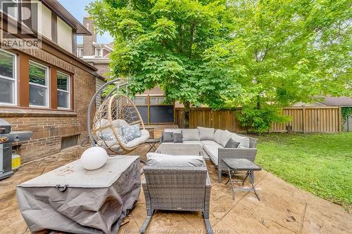 952 Victoria Avenue, Windsor, ON - Outdoor