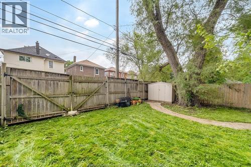 952 Victoria Avenue, Windsor, ON - Outdoor