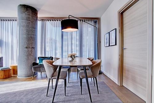 Salle à manger - 1002-1450 Boul. René-Lévesque O., Montréal (Ville-Marie), QC - Indoor Photo Showing Dining Room