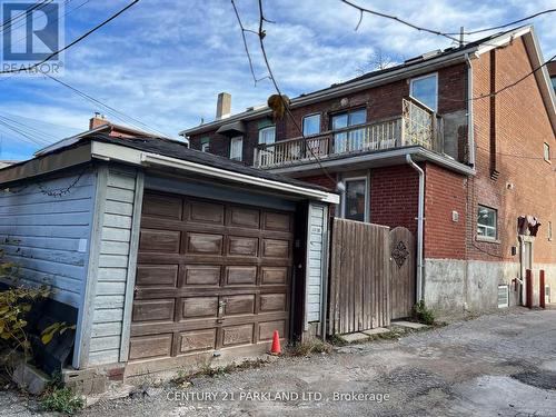 2 Dearbourne Avenue, Toronto, ON - Outdoor