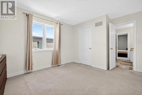 1214 Harlstone Crescent, Oshawa, ON - Indoor Photo Showing Other Room