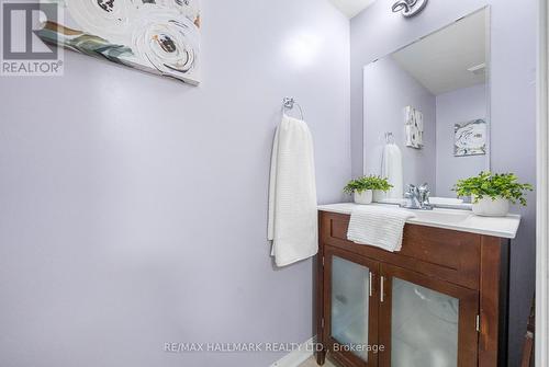 15 Snowgoose Terrace, Toronto, ON - Indoor Photo Showing Bathroom