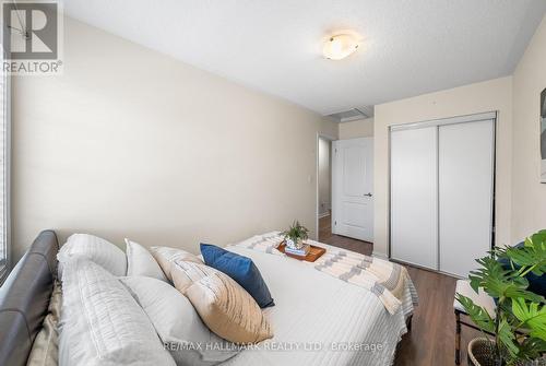 15 Snowgoose Terrace, Toronto, ON - Indoor Photo Showing Bedroom