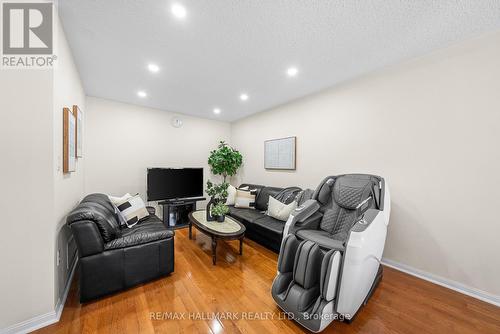 15 Snowgoose Terrace, Toronto, ON - Indoor