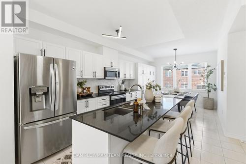 192 Honey Crisp Lane, Clarington, ON - Indoor Photo Showing Kitchen With Stainless Steel Kitchen With Double Sink With Upgraded Kitchen