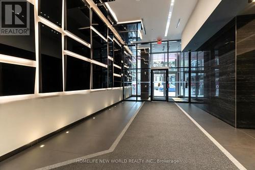 2410 - 318 Richmond Street W, Toronto, ON - Indoor Photo Showing Other Room