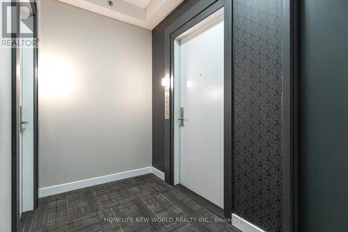 2410 - 318 Richmond Street W, Toronto, ON - Indoor Photo Showing Other Room