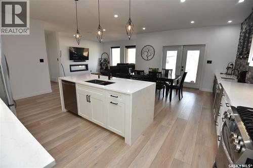 302 Coventry Crescent, Nipawin, SK - Indoor Photo Showing Kitchen With Double Sink