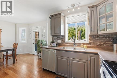 46 1St Avenue N, Martensville, SK - Indoor Photo Showing Kitchen With Double Sink
