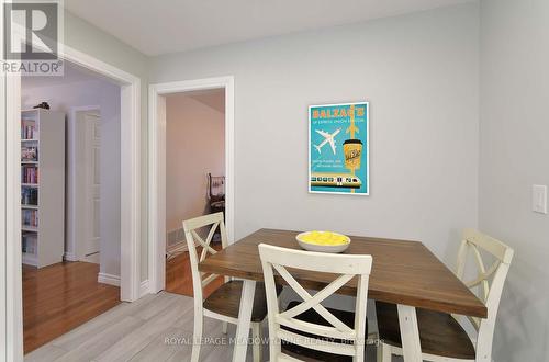 2374 Hargood Place, Mississauga, ON - Indoor Photo Showing Dining Room