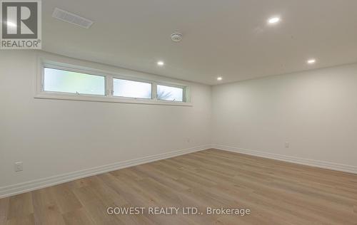 27 Hollister Road, Toronto, ON - Indoor