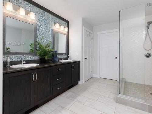 4566 St Margarets Bay Road, Lewis Lake, NS 