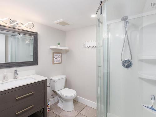 4566 St Margarets Bay Road, Lewis Lake, NS 