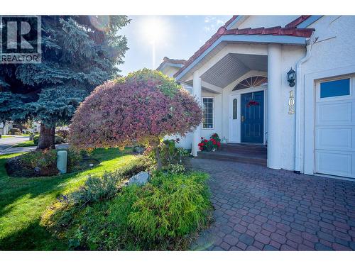 609 Truswell Road Unit# 105, Kelowna, BC - Outdoor