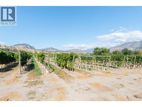 7337 Highway 97, Oliver, BC 