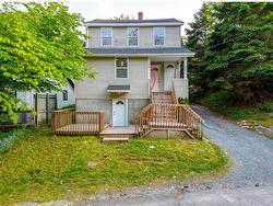 20-22 Coronet Avenue  Halifax, NS B3N 1L5