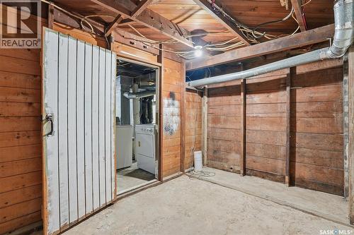 110 F Avenue S, Saskatoon, SK - 